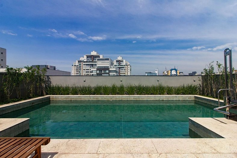 Studio ao lado da Paulista com Piscina no Rooftop