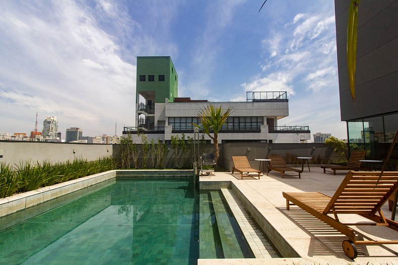 Studio ao lado da Paulista com Piscina no Rooftop