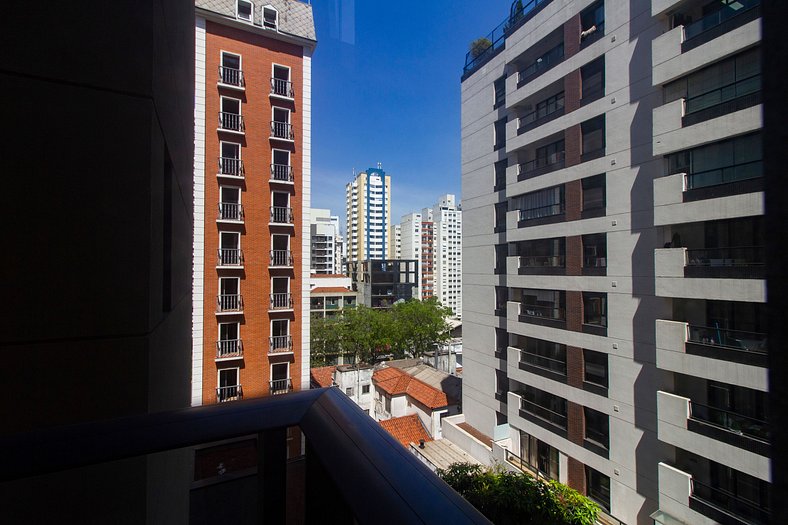 Studio ao lado da Paulista com Piscina no Rooftop