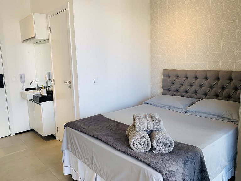 Urban Oasis: Stunning Studio 3 Min from Av. Paulista with Ro